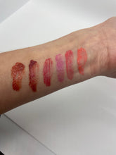 Load image into Gallery viewer, tinted lip balm